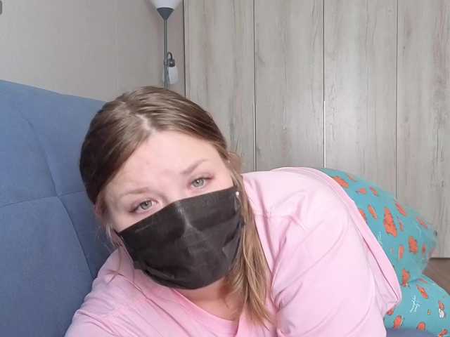 Milaa1998 live cam on BongaCams