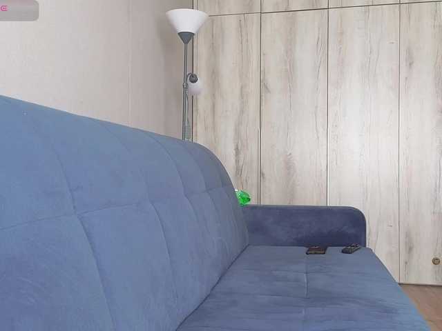 Milaa1998 live cam