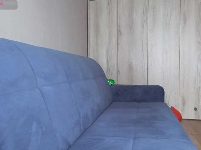 Milaa1998, live now on BongaCams
