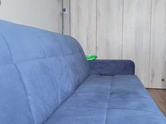 Milaa1998 live cam on BongaCams