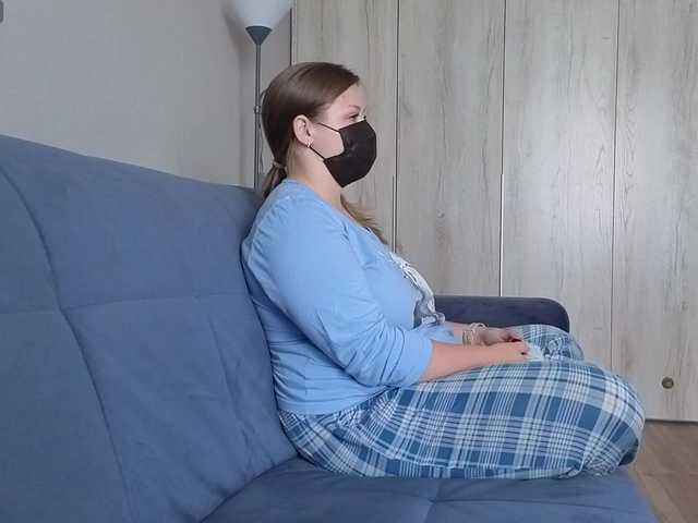 Milaa1998 live webcam show