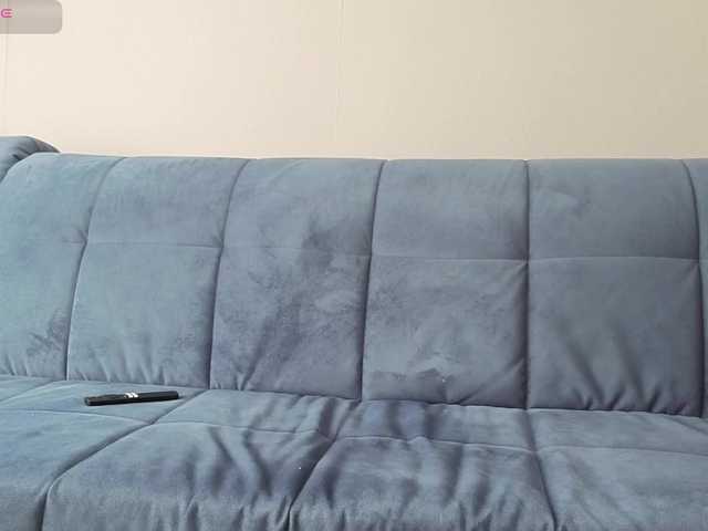 Milaa1998 live webcam show
