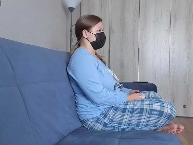Milaa1998 live webcam show