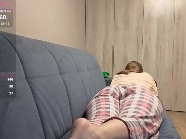 Milaa1998, en directo ahora en BongaCams