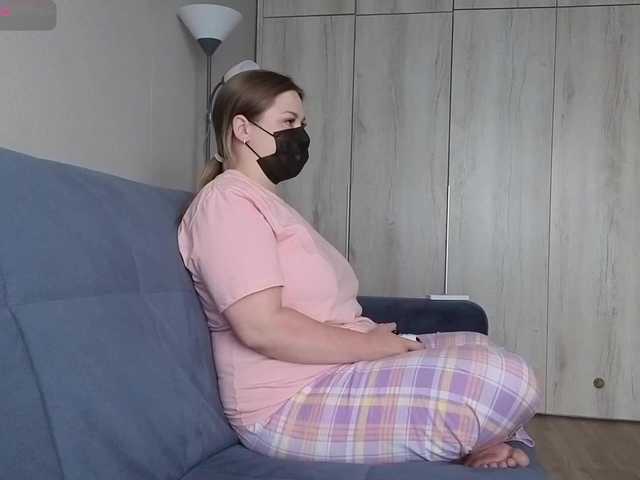 Milaa1998 live cam on BongaCams