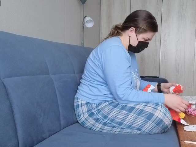 milaa1998 live sex