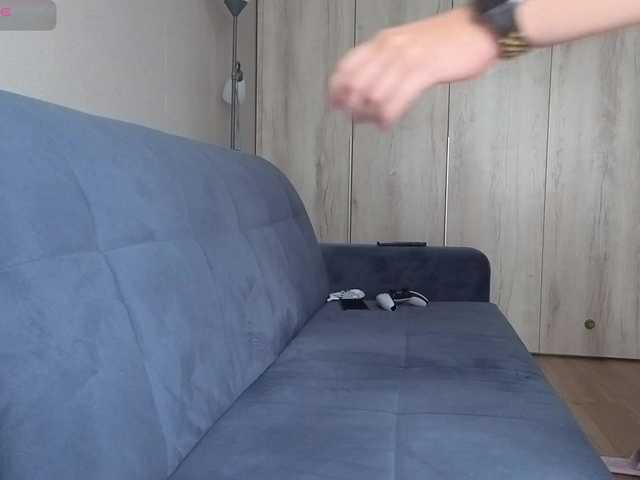 Milaa1998 live cam on BongaCams
