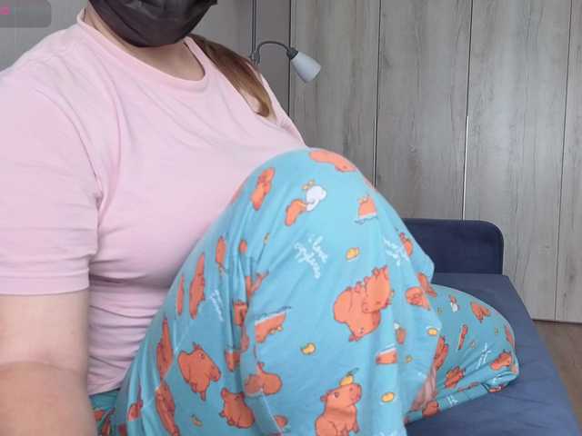 Milaa1998 live cam on BongaCams