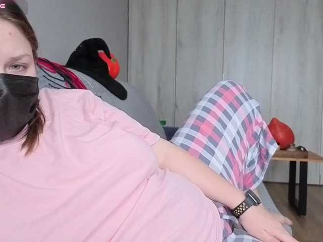 Milaa1998 live cam on BongaCams