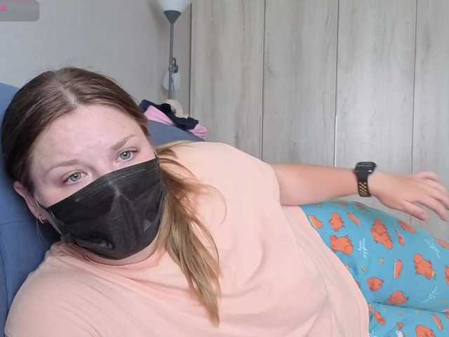 Milaa1998 live cam on BongaCams