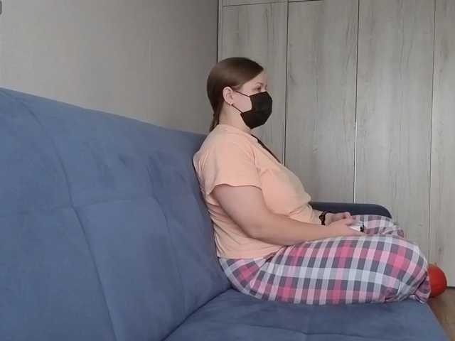 Milaa1998 live cam on BongaCams