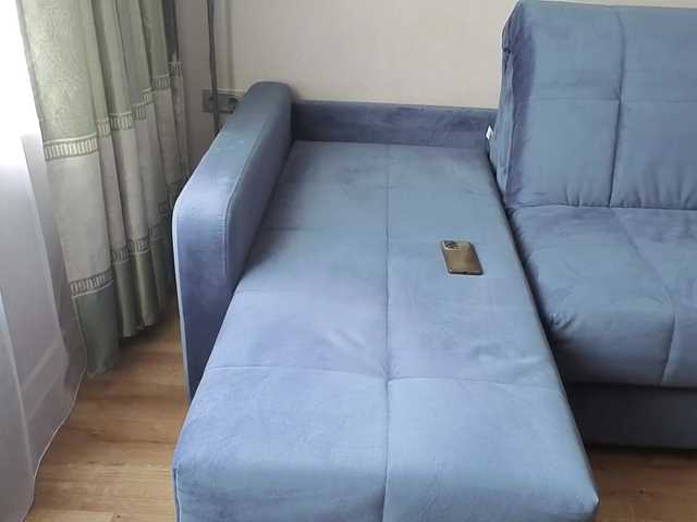 Milaa1998 live cam on BongaCams