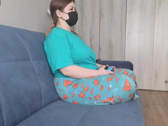 Milaa1998's BongaCams show and profile