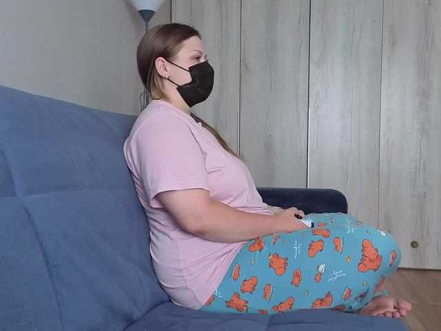 Milaa1998 live cam on BongaCams