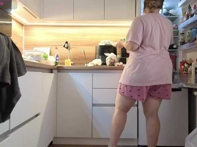 Milaa1998 live webcam show