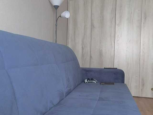 Milaa1998 live cam on BongaCams