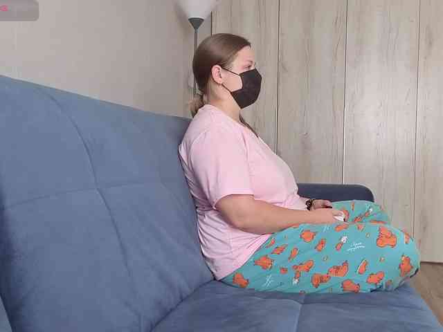 Milaa1998 webcam