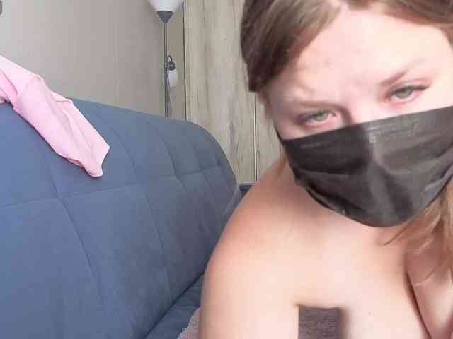 Milaa1998 webcam