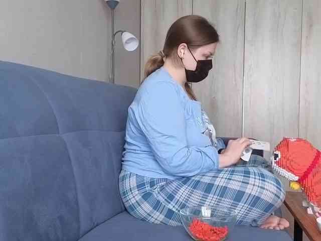 Milaa1998 webcam