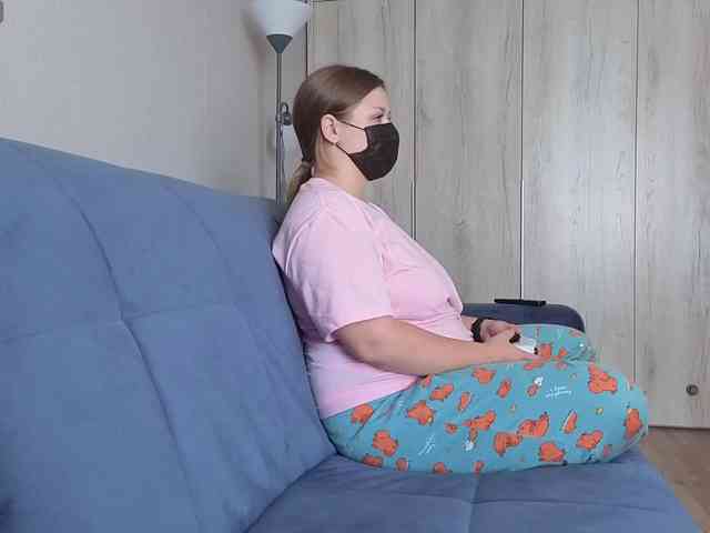 Milaa1998 webcam