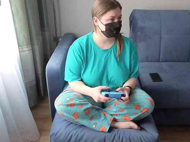 Milaa1998 webcam