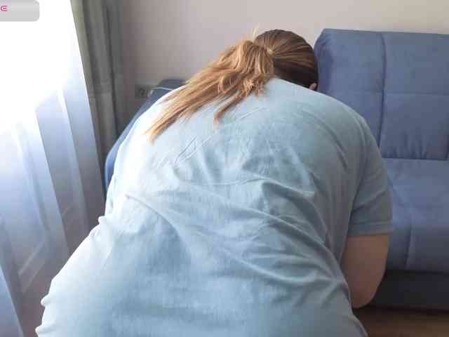 Milaa1998 webcam