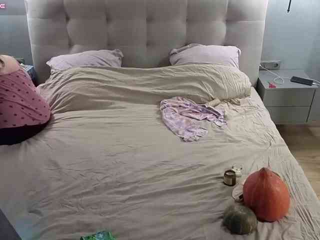 milaa1998's live room