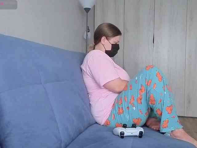 Milaa1998 webcam