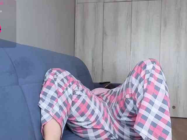 Milaa1998 webcam