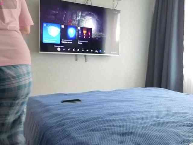 Milaa1998 webcam