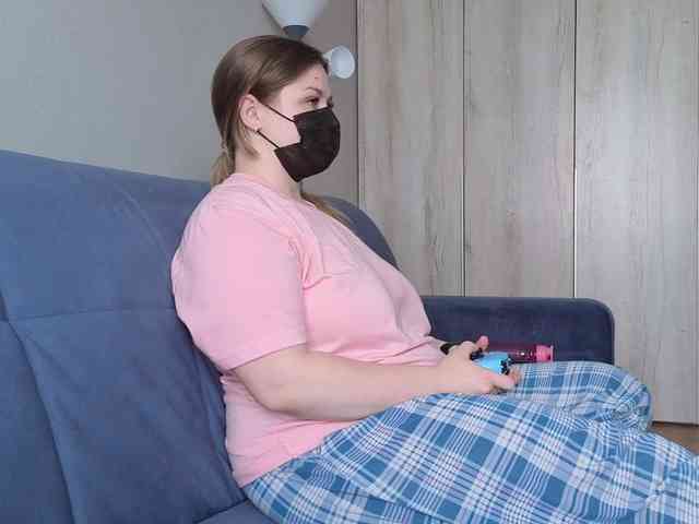 Milaa1998 webcam