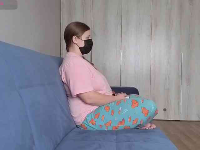 Milaa1998 webcam