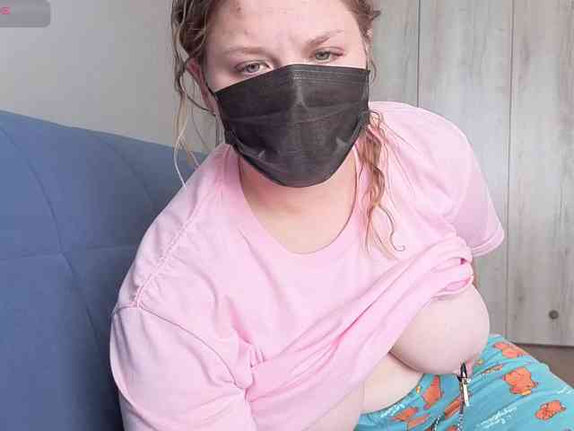 Milaa1998 webcam