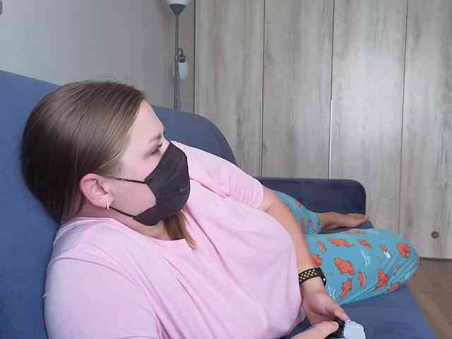 Milaa1998 webcam