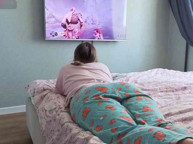 Milaa1998 webcam