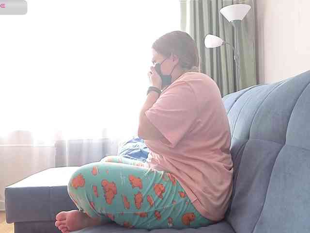 Milaa1998 webcam