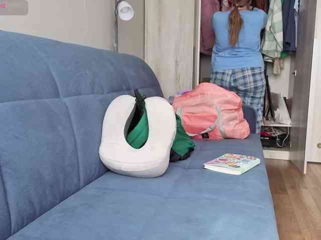 Milaa1998 webcam