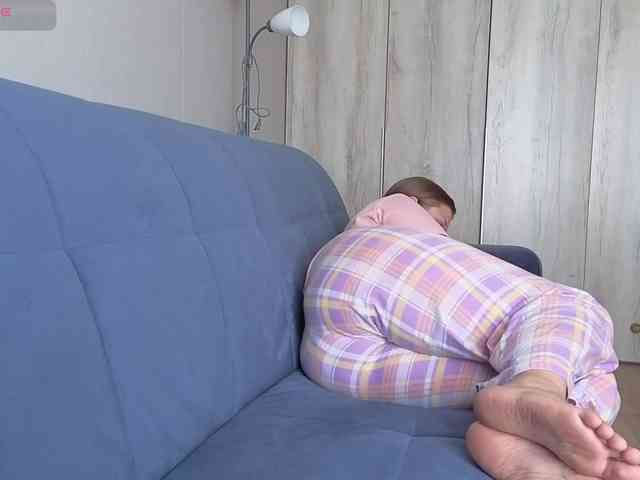 Milaa1998 webcam