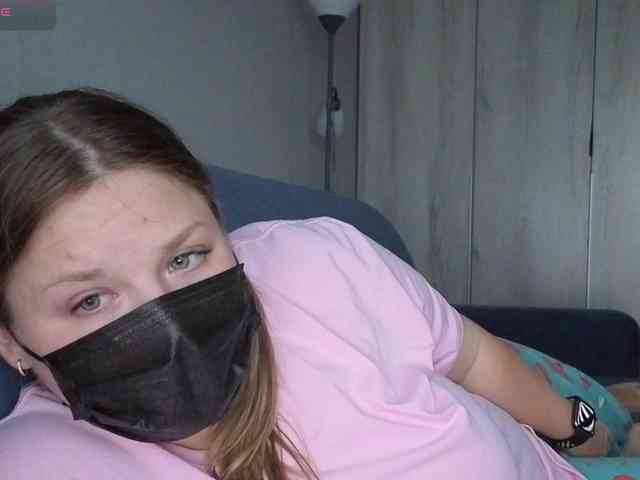 Milaa1998 webcam