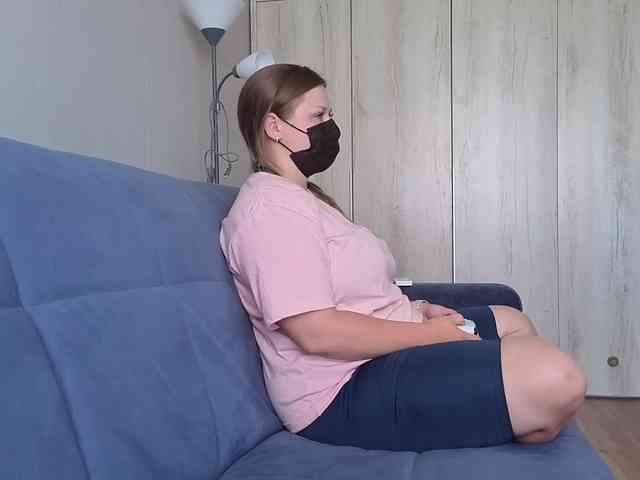 Milaa1998 webcam