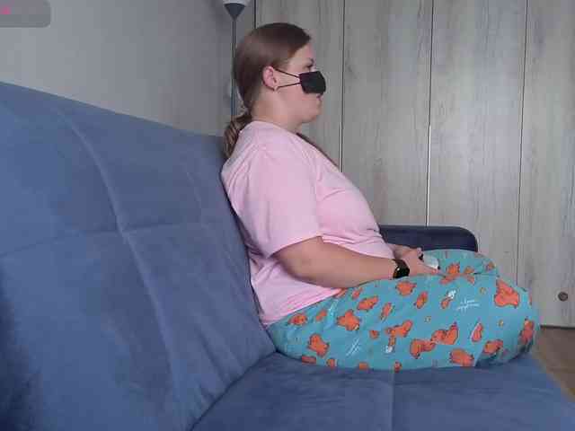 Milaa1998 webcam