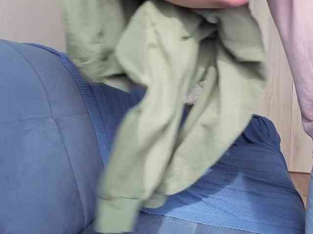 Milaa1998 webcam