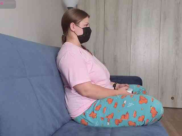 Milaa1998 webcam