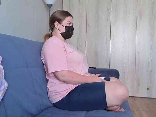 Milaa1998 webcam