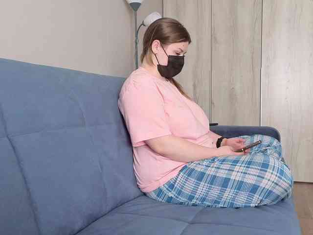 Milaa1998 webcam