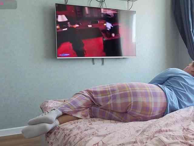 Milaa1998 webcam