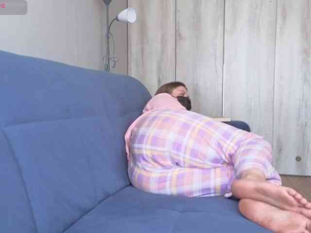 Milaa1998 webcam