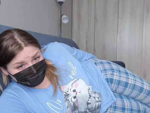 Milaa1998 webcam