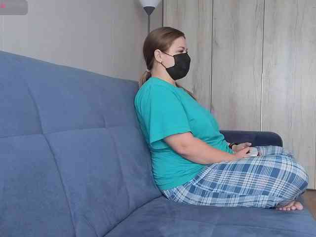Milaa1998 webcam