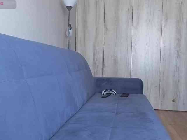 Milaa1998 webcam